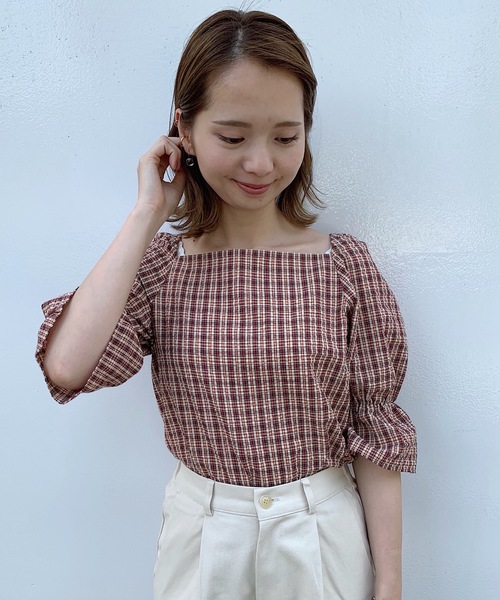 flower（フラワー）の「スウィーティーチェックトップ（その他トップス・レディース・ベージュ/レッド・FREE）」の2枚目の写真