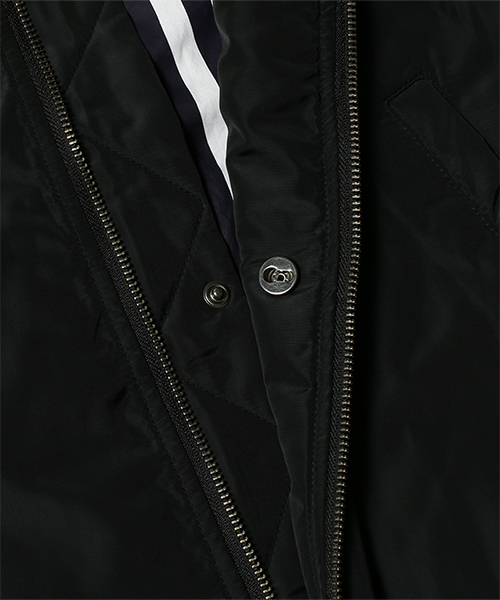 NANO universe(ナノユニバース)の「AZ別注 MA-1(ブルゾン・メンズ・ブラック/カーキ・X-LARGE/SMALL/LARGE/MEDIUM)」の4枚目の写真