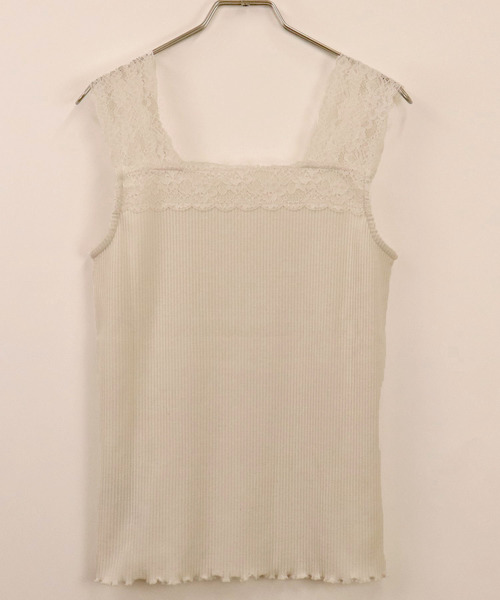 tiptop（ティップトップ）の「テレコレース使いスクエアネックキャミソール（キャミソール・レディース・ブラック/オフホワイト/アイボリー/モカ・FREE）」の9枚目の写真