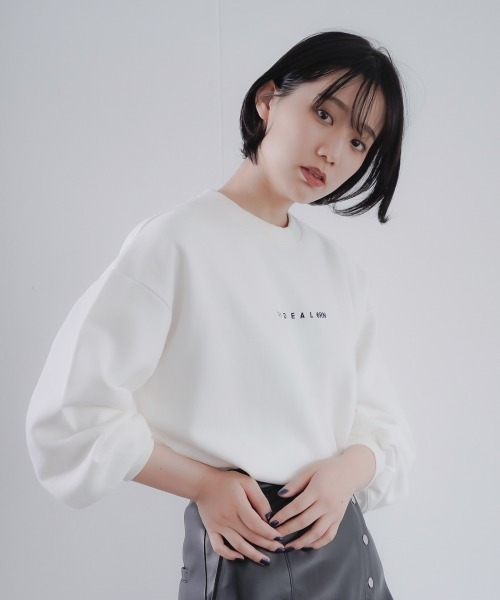 PAGEBOY（ページボーイ）の「フロントロゴウラケプルオーバー(トレーナー/スウェット)（スウェット・レディース・ブラック/ブラウン/オフホワイト・FREE）」の4枚目の写真