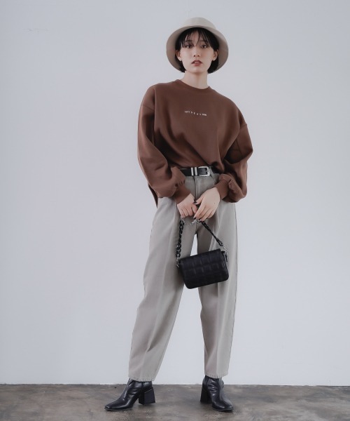 PAGEBOY（ページボーイ）の「フロントロゴウラケプルオーバー(トレーナー/スウェット)（スウェット・レディース・ブラック/ブラウン/オフホワイト・FREE）」の10枚目の写真