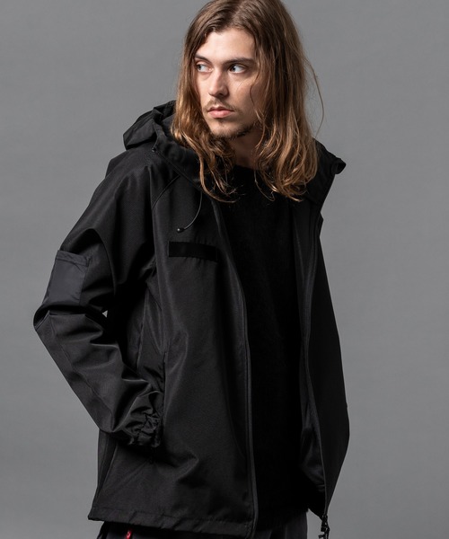 VIRGOwearworks（ヴァルゴウェアワークス）の「TRAFFIC GLOW