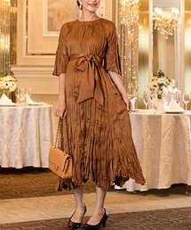 SweetMommy（スウィートマミー）の「シワ加工 サテンプリーツワンピース（ドレス・キッズ）」