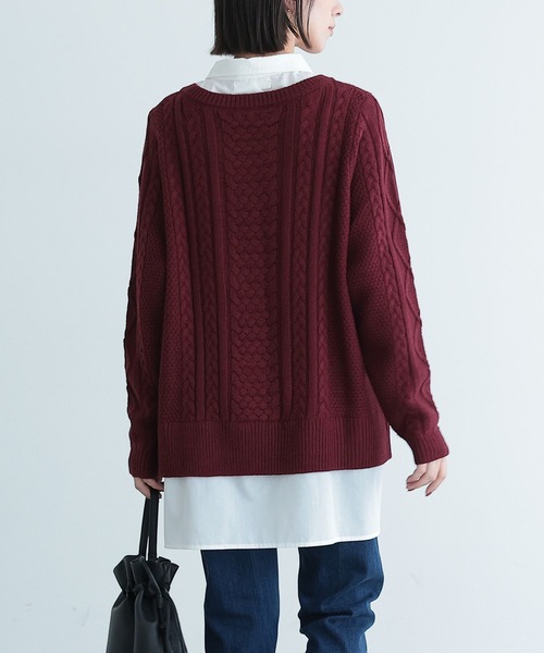 osharewalker(オシャレウォーカー)の「『シャツドッキングVネックニット』(ニット/セーター・レディース・ブラック/ベージュ/バーガンディー/杢グレー・2/1)」の19枚目の写真