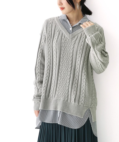 osharewalker(オシャレウォーカー)の「『シャツドッキングVネックニット』(ニット/セーター・レディース・ブラック/ベージュ/バーガンディー/杢グレー・2/1)」の16枚目の写真