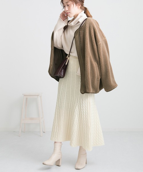 Ambre Neige(アンブルネージュ)の「パイピングボアブルゾン/【WEB/EC限定商品】(ブルゾン・レディース・ブラウン系その他/アイボリー・FREE)」の10枚目の写真
