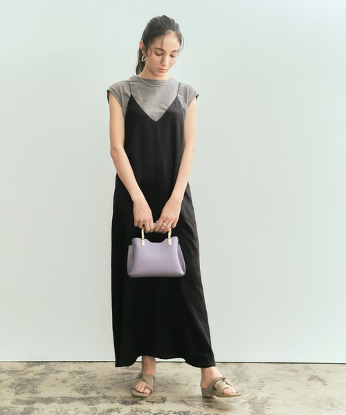 titivate（ティティベイト）の「クラッシュサテンフレアキャミソール