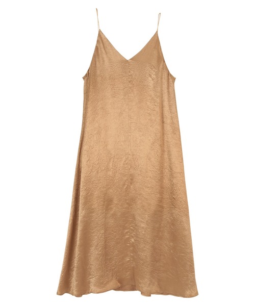 titivate（ティティベイト）の「クラッシュサテンフレアキャミソール