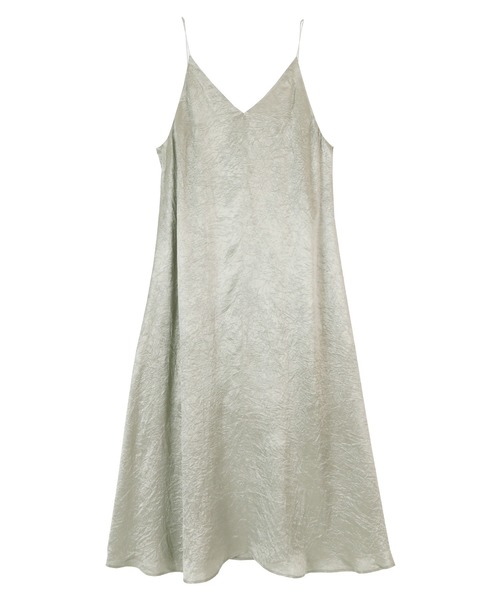 titivate（ティティベイト）の「クラッシュサテンフレアキャミソール