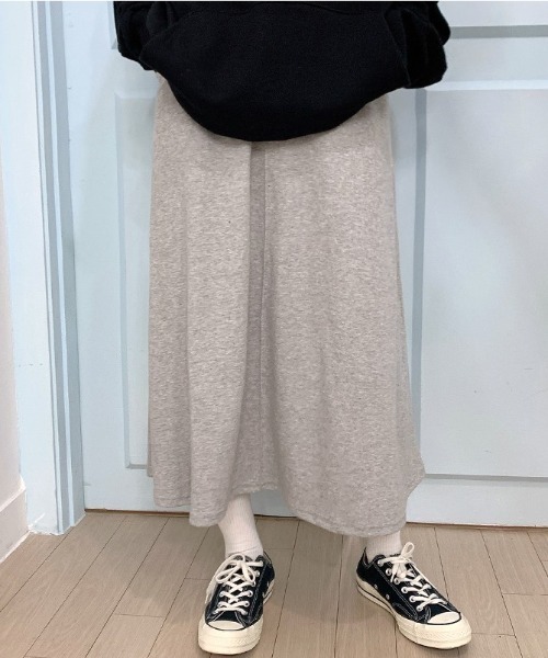 muahmuah(ムーアムーア)の「『muah muah/ムーアムーア』SIGNATURE WAPPEN FLARE SKIRT/シグネチャー ワッペン フレアスカート(スカート・レディース・ブラック/アイボリー/グレー/ベージュ・FREE)」の9枚目の写真