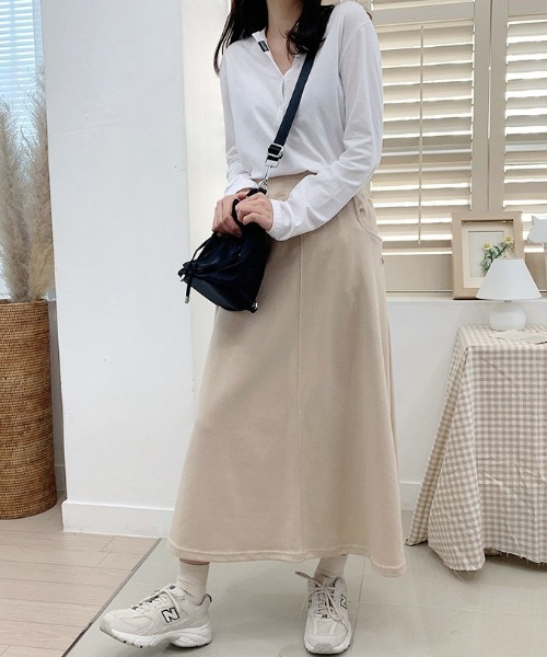 muahmuah(ムーアムーア)の「『muah muah/ムーアムーア』SIGNATURE WAPPEN FLARE SKIRT/シグネチャー ワッペン フレアスカート(スカート・レディース・ブラック/アイボリー/グレー/ベージュ・FREE)」の20枚目の写真