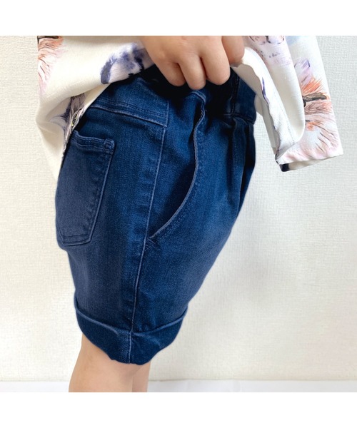 L.COPECK（エルコペック）の「[90-140]ハイストレッチレーヨンデニムタックキュロット（デニムパンツ・キッズ・ネイビー/ブルー・100cm/130cm/120cm/90cm/110cm/140cm）」の4枚目の写真