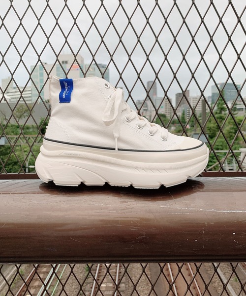 AKIII CLASSIC(アキクラシック)の「AKIII RECOVERY COTTON HIGH(アキ・リカバーリーコットンハイ)(スニーカー・レディース・ブラック/オフホワイト・LL/M/L)」の5枚目の写真
