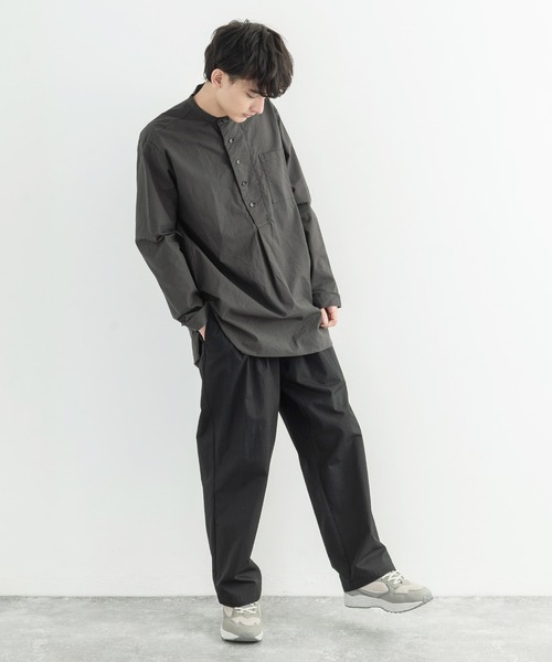 Audience（オーディエンス）の「日本製 グリストーンW 綿ナイロン 高密度ギャバ2タックワイドパンツ（スラックス・メンズ・ブラック/ネイビー/オリーブ・M/L/XL）」の5枚目の写真