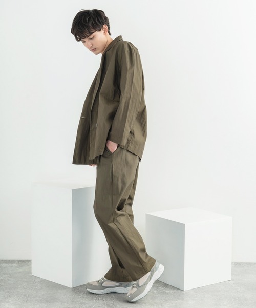 Audience（オーディエンス）の「日本製 グリストーンW 綿ナイロン 高密度ギャバ2タックワイドパンツ（スラックス・メンズ・ブラック/ネイビー/オリーブ・M/L/XL）」の11枚目の写真