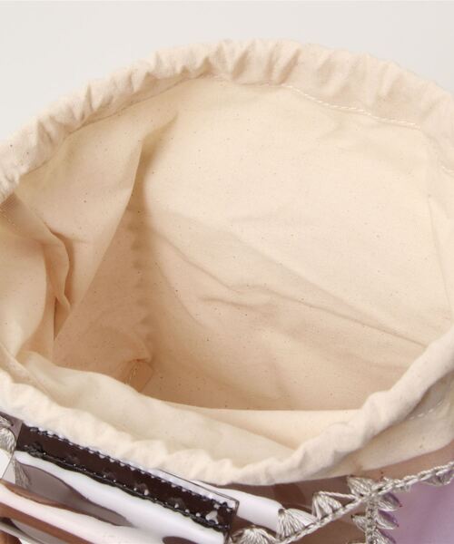 ACCOMMODE（アコモデ）の「バイカラーカガリバッグ（ショルダーバッグ・レディース・ホワイト/ライトグレー/ブラウン・FREE）」の7枚目の写真