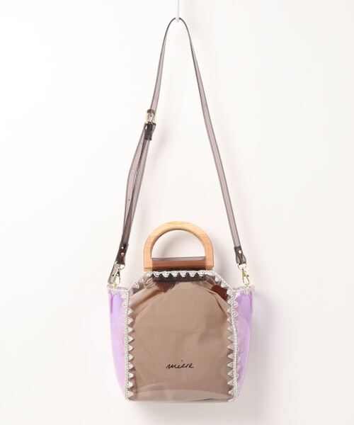 ACCOMMODE（アコモデ）の「バイカラーカガリバッグ（ショルダーバッグ・レディース・ホワイト/ライトグレー/ブラウン・FREE）」の14枚目の写真