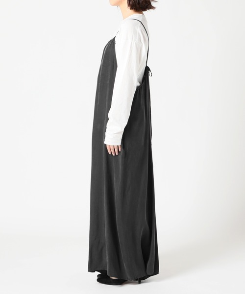 SLOBE IENA（スローブイエナ）の「フィブリルサテンキャミサロペット【手洗い可能】◆（サロペット/オーバーオール・レディース・グリーン/ブラック/ベージュ系その他・38/36）」の8枚目の写真