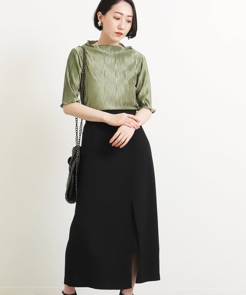 AULI（アウリィ）の「【低身長向けサイズ】ギラギラプリーツトップス（Tシャツ/カットソー・レディース・ブラック/ブルー/グリーン・XS）」の13枚目の写真