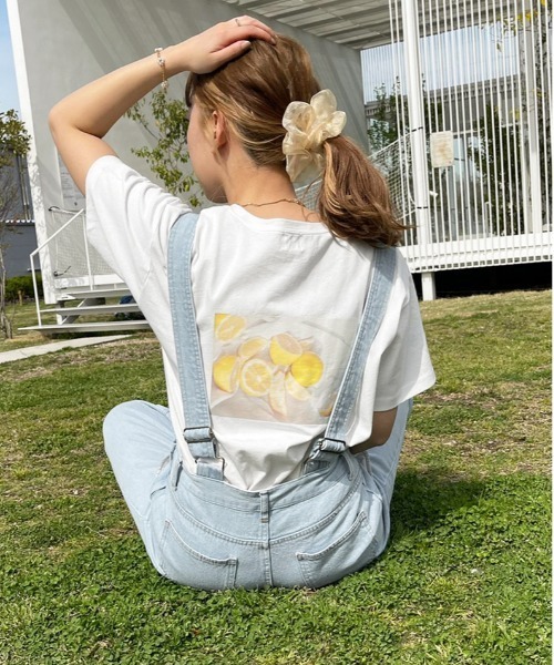 apres jour clair(アプレジュールクレア)の「【apres jour clair】フォトTシャツ【ZOZOTOWN限定アイテム】(Tシャツ/カットソー・レディース・オフホワイト/ホワイト系その他/ホワイト系その他2/ホワイト系その他3・X-LARGE/フリー)」の1枚目の写真