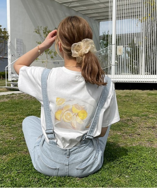 apres jour clair(アプレジュールクレア)の「【apres jour clair】フォトTシャツ【ZOZOTOWN限定アイテム】(Tシャツ/カットソー・レディース・オフホワイト/ホワイト系その他/ホワイト系その他2/ホワイト系その他3・X-LARGE/フリー)」の6枚目の写真