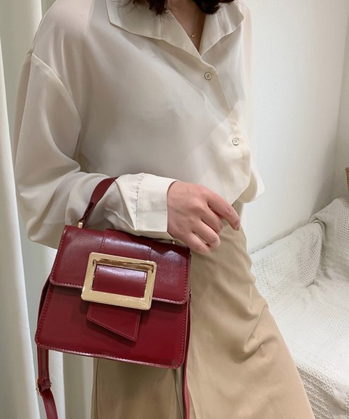 florist（フローリスト）の「【2WAY】ベルトデザインのスクエアミニショルダーバッグ（ショルダーバッグ・レディース・ブラック/ホワイト/レッド/ベージュ/キャメル・FREE）」の7枚目の写真