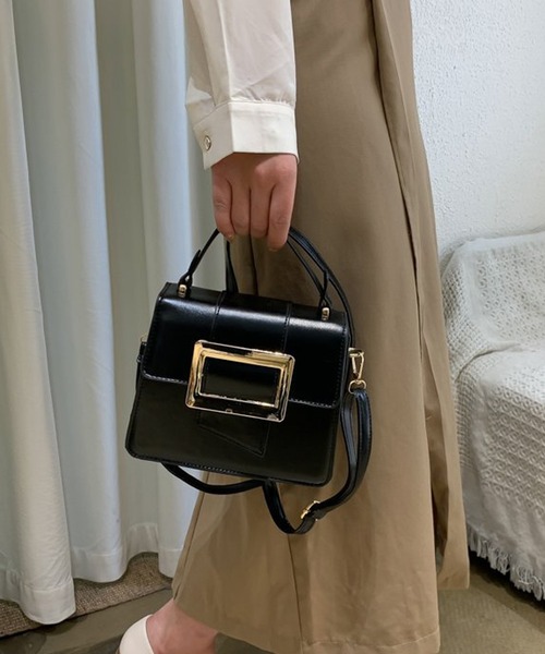 florist（フローリスト）の「【2WAY】ベルトデザインのスクエアミニショルダーバッグ（ショルダーバッグ・レディース・ブラック/ホワイト/レッド/ベージュ/キャメル・FREE）」の14枚目の写真