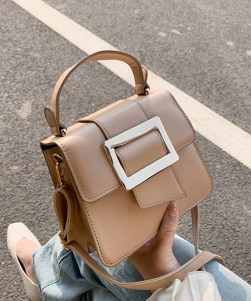 florist（フローリスト）の「【2WAY】ベルトデザインのスクエアミニショルダーバッグ（ショルダーバッグ・レディース・ブラック/ホワイト/レッド/ベージュ/キャメル・FREE）」の12枚目の写真