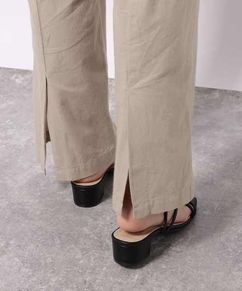 LAKOLE（ラコレ）の「コットンリネンスラブスリットトラウザーパンツ / 954255（その他パンツ・レディース・ブラック/ブラウン/ライトベージュ・SMALL/MEDIUM）」の18枚目の写真