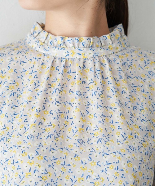 ROPE' PICNIC(ロペピクニック)の「【2WAY】フリルブラウス(シャツ/ブラウス・レディース・ホワイト/ライトグレー/ブラック/ブラック系その他/ブルー系その他・40/38)」の8枚目の写真