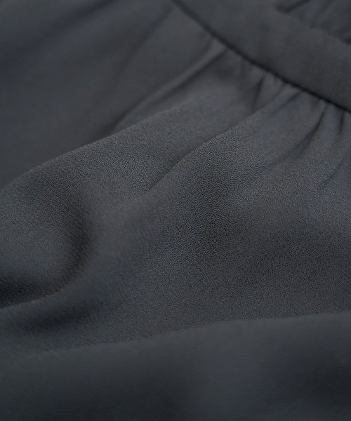 ROPE' PICNIC(ロペピクニック)の「【2WAY】フリルブラウス(シャツ/ブラウス・レディース・ホワイト/ライトグレー/ブラック/ブラック系その他/ブルー系その他・40/38)」の12枚目の写真