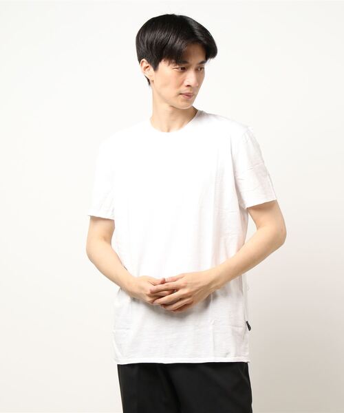 SISLEY(シスレー)の「ラウンドネック半袖Tシャツ・カットソー(Tシャツ/カットソー・メンズ・ホワイト/ブラック/ネイビー/マスタード・MEDIUM/X-LARGE/SMALL/LARGE)」の20枚目の写真