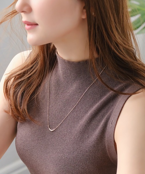 Phoebe(フィービィー)の「【金属アレルギー対応】クレッセントビジューペンダントネックレス(ネックレス・レディース・イエローゴールド/ピンクゴールド・FREE)」の6枚目の写真