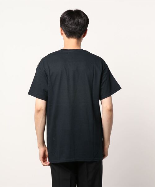 Tシャツ・カットソー LOGO PATCH T-SHIRT COOLCODE C.GRAPHY Arch Logo SHORT SLEEVE T-Shirt（Tシャツ