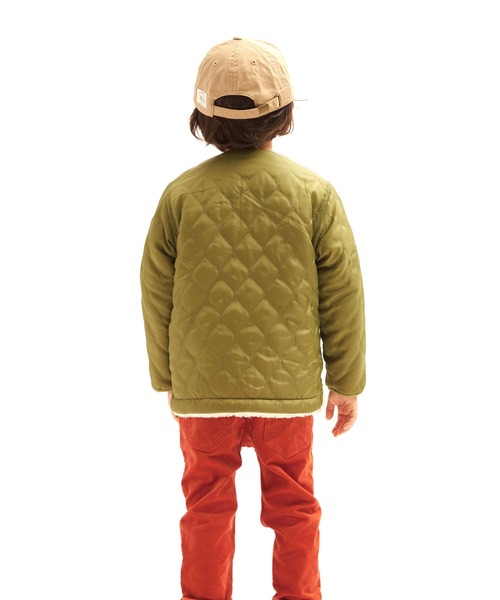 RUGGEDWORKS（ラゲッドワークス）の「リバーシブルキルトボアジャケット（ダウンジャケット/コート・キッズ・カーキ/キャメル・90/110/120/140/100/150/130）」の12枚目の写真
