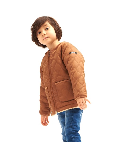 RUGGEDWORKS（ラゲッドワークス）の「リバーシブルキルトボアジャケット（ダウンジャケット/コート・キッズ・カーキ/キャメル・90/110/120/140/100/150/130）」の6枚目の写真