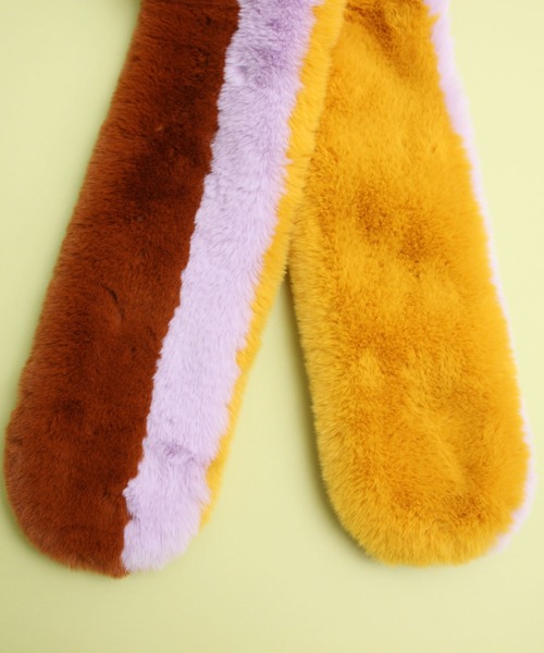 didizizi（ディディジジ）の「配色ファーマフラー（ストール/ショール・レディース・ブラウン/ピンク/ブルー・FREE）」の6枚目の写真