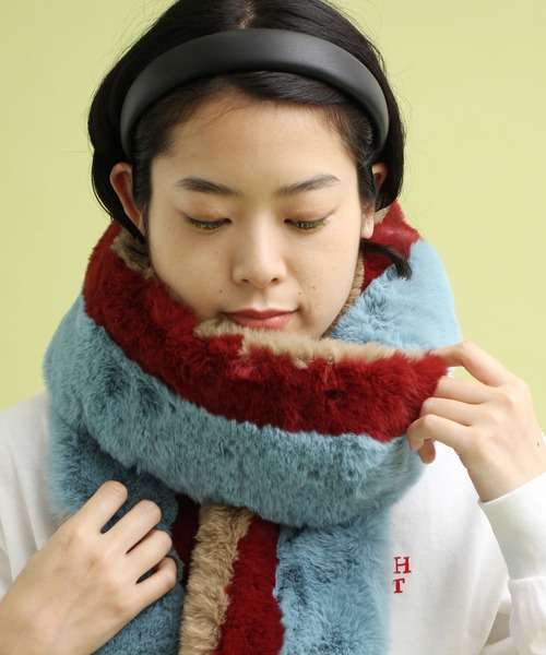 didizizi（ディディジジ）の「配色ファーマフラー（ストール/ショール・レディース・ブラウン/ピンク/ブルー・FREE）」の9枚目の写真