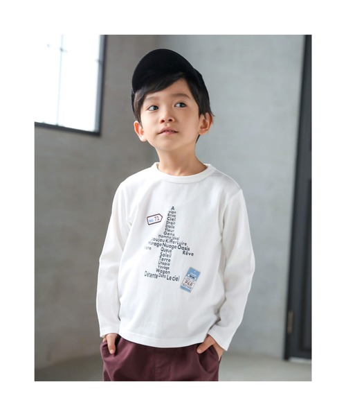 BeBe(ベベ)の「BeBe/コーデュロイロゴ刺繍キャップ(52~56cm)(キャップ・キッズ・ベージュ/ブラック・LARGE/MEDIUM)」の3枚目の写真