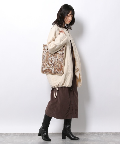 LAKOLE（ラコレ）の「ジャカードパイピングトートバッグ / 228443（トートバッグ・レディース・ブラック/ライトイエロー・FREE）」の14枚目の写真