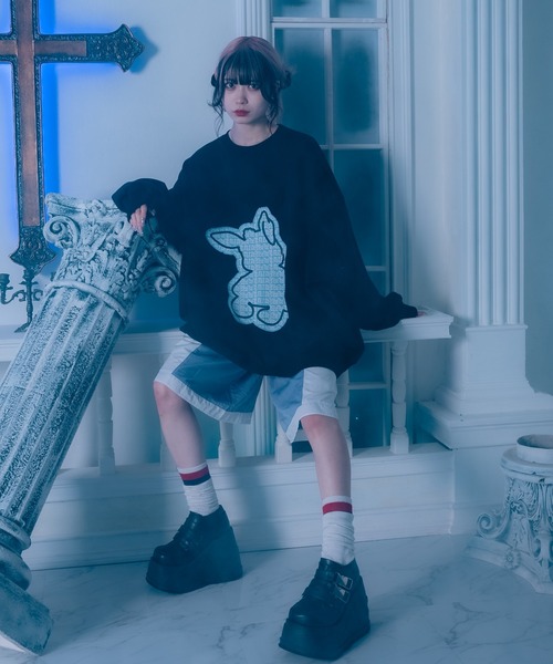 Whinny（ホワイニー）の「Whinny/BIG闇うさぎくん（スウェット