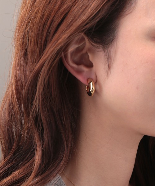Manon's Selection(マノンズセレクション)の「バンピーフープキャッチピアス(ピアス(両耳用)・レディース・ゴールド/シルバー・ONE SIZE)」の6枚目の写真