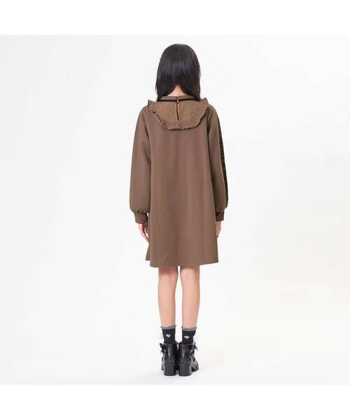 algy(アルジー)の「フリル衿ワンピ(ワンピース・キッズ・ラベンダー/ブラウン/ブラック・SMALL/X-SMALL/XX-SMALL/MEDIUM)」の5枚目の写真