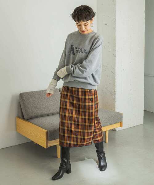 URBAN RESEARCH（アーバンリサーチ）の「College Logo Sweat（Tシャツ/カットソー・レディース・ライトブルー/オフホワイト/グレー系その他・FREE）」の17枚目の写真