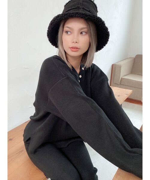 GYDA(ジェイダ)の「【セットアップ着用可】ヘンリーネック ニットトップス(ニット/セーター・レディース・ブラック/ベージュ/パープル・FREE)」の6枚目の写真