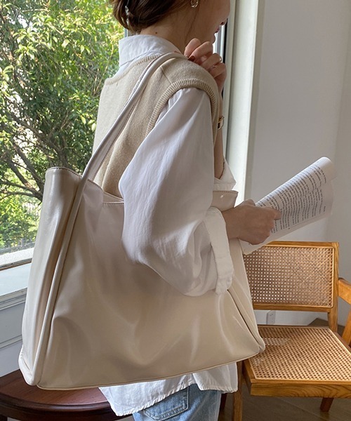 HALEY PESCA（ヘーリーペスカ）の「HALEY PESCA/大容量 合成皮革トートバッグ（トートバッグ・レディース・アイボリー/ブラック/ブラウン・FREE）」の20枚目の写真