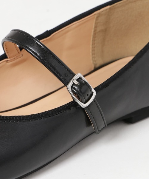 URBAN RESEARCH Sonny Label(アーバンリサーチサニーレーベル)の「メリージェーンフラットパンプス(パンプス・レディース・ブラック・23/23.5/24)」の7枚目の写真