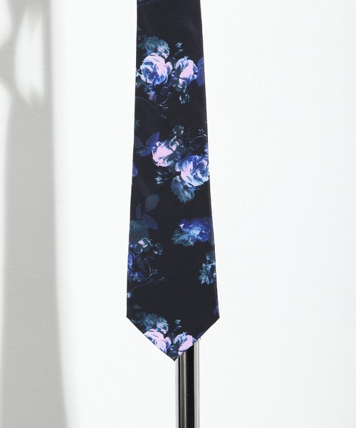 NILWAY（ニルウェイ）の「総柄とろみネクタイ（ネクタイ・メンズ・ホワイト系/ブラック系/ブラック系1/ブラウン系/ブラウン系1/ブラウン系2/ブルー系/ブルー系1/イエロー系・FREE）」の11枚目の写真
