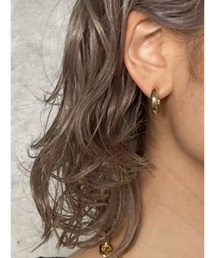 ボリュームミニフープピアス