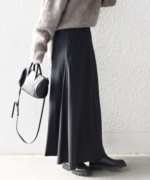 Champion（チャンピオン）の「【SHIPS別注】Champion:〈洗濯機可能〉フレアマキシスカート◇（スカート・レディース・ライトブルー/ブラック/ダークブルー・ONE SIZE）」の4枚目の写真